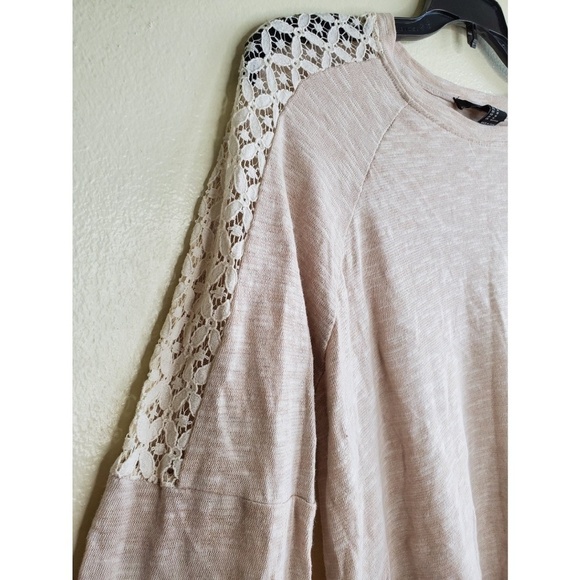 2/$7 Forever 21 Ivory Lace Detail Top - Picture 2 of 4
